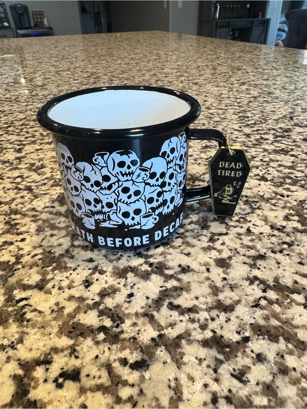 PYKNIC Skull Mug and Keychain